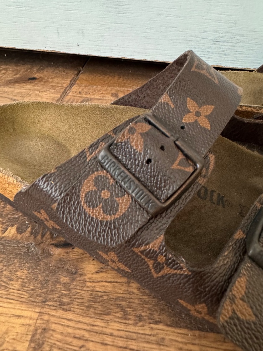 Birkenstock Arizona Custom Louis Vuitton Sandals Size 40 Women's 9 - Picture 6 of 11